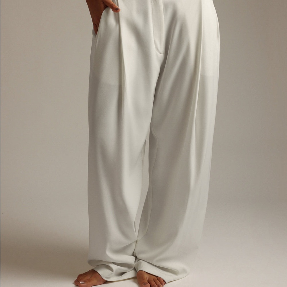 White Wide Leg High-Waisted Pants